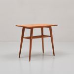 1040 3366 LAMP TABLE